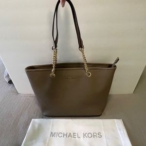 Michael Kors Tote in Dark Taupe